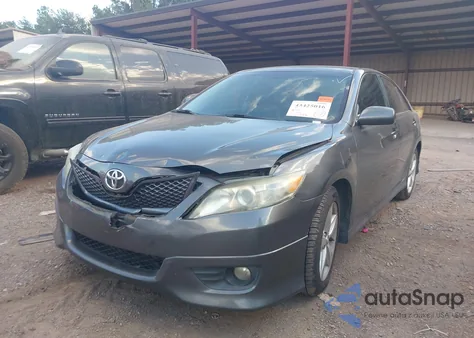 2011 Toyota Camry Se z USA, uszkodzony, nr VIN 4T1BF3EK3BU676632